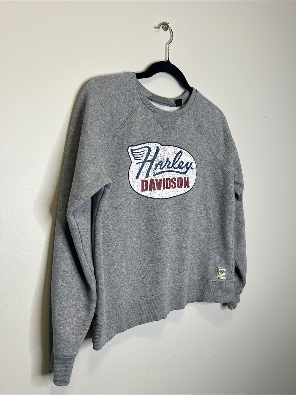 Harley-Davidson Distressed Print Logo Pullover Gray Sweatshirt size Medium - Picture 3 of 9